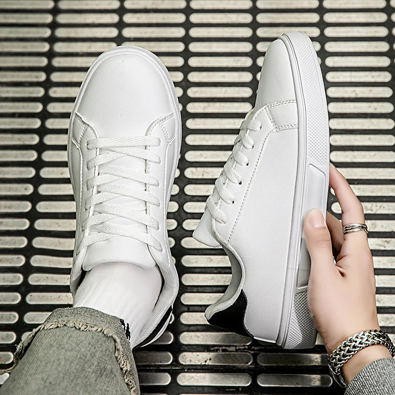 "Zapatos casuales de negocios para hombre / Zapatos suaves para mujer: tenis cómodos y casuales de poliuterano para hombre, tenis blancos sólidos para otoño."