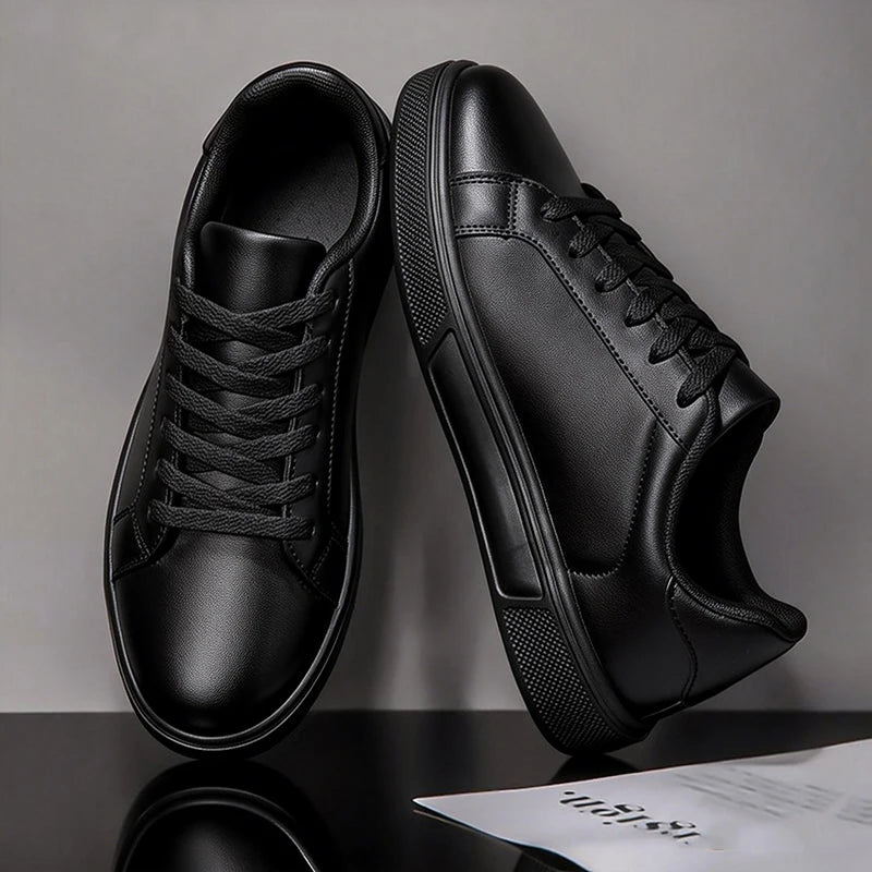 "Zapatos casuales de negocios para hombre / Zapatos suaves para mujer: tenis cómodos y casuales de poliuterano para hombre, tenis blancos sólidos para otoño."