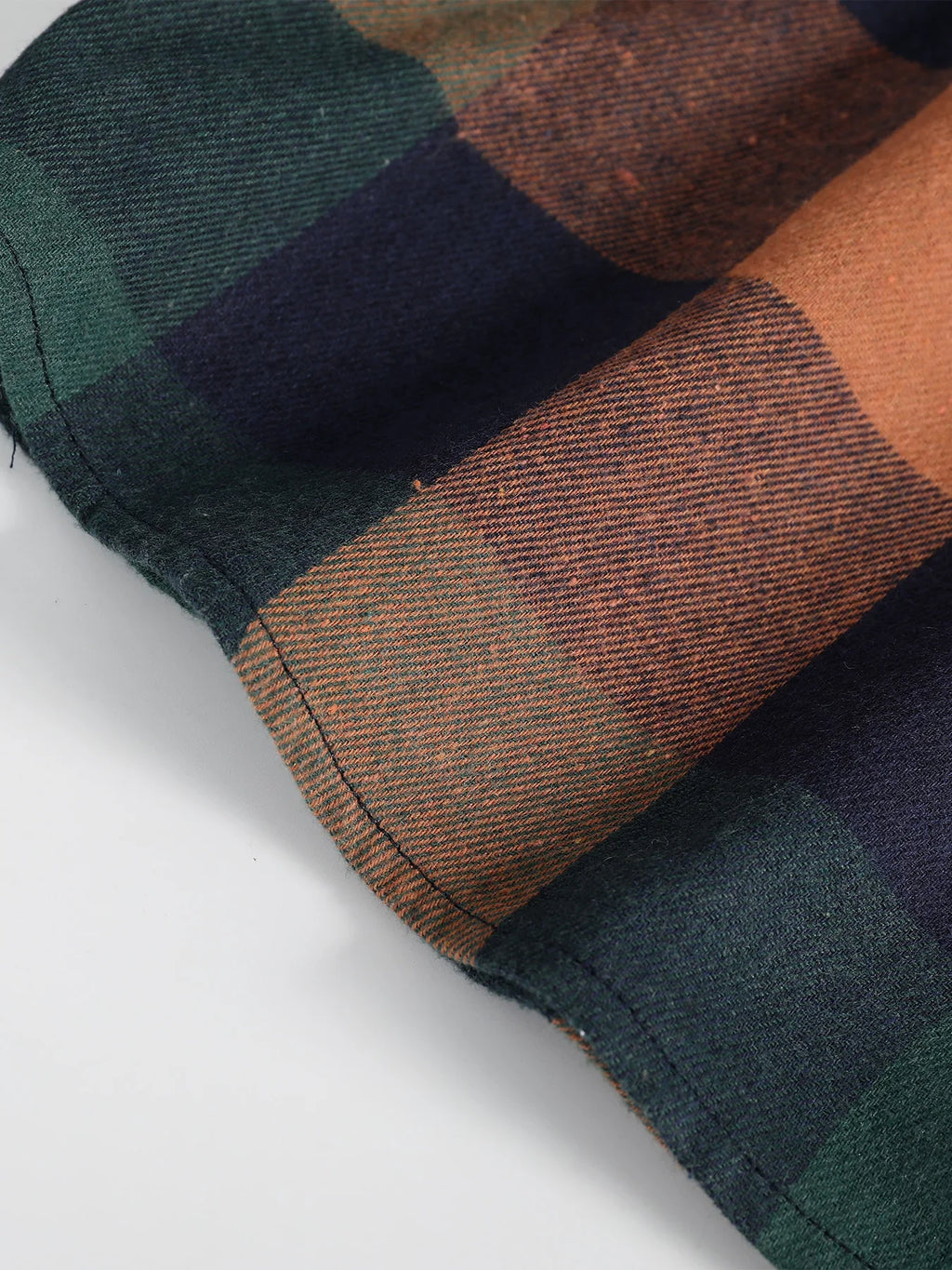 "Camisa de franela a cuadros de manga larga vintage para hombre, prenda superior informal holgada para primavera y otoño".