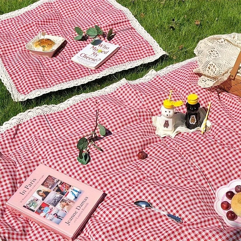 1pc Outdoor Picnic Mats, Table Mats, Red and White Checkered Lace Decorative Picnic Blankets - Tablecloths, Suitable for Camping